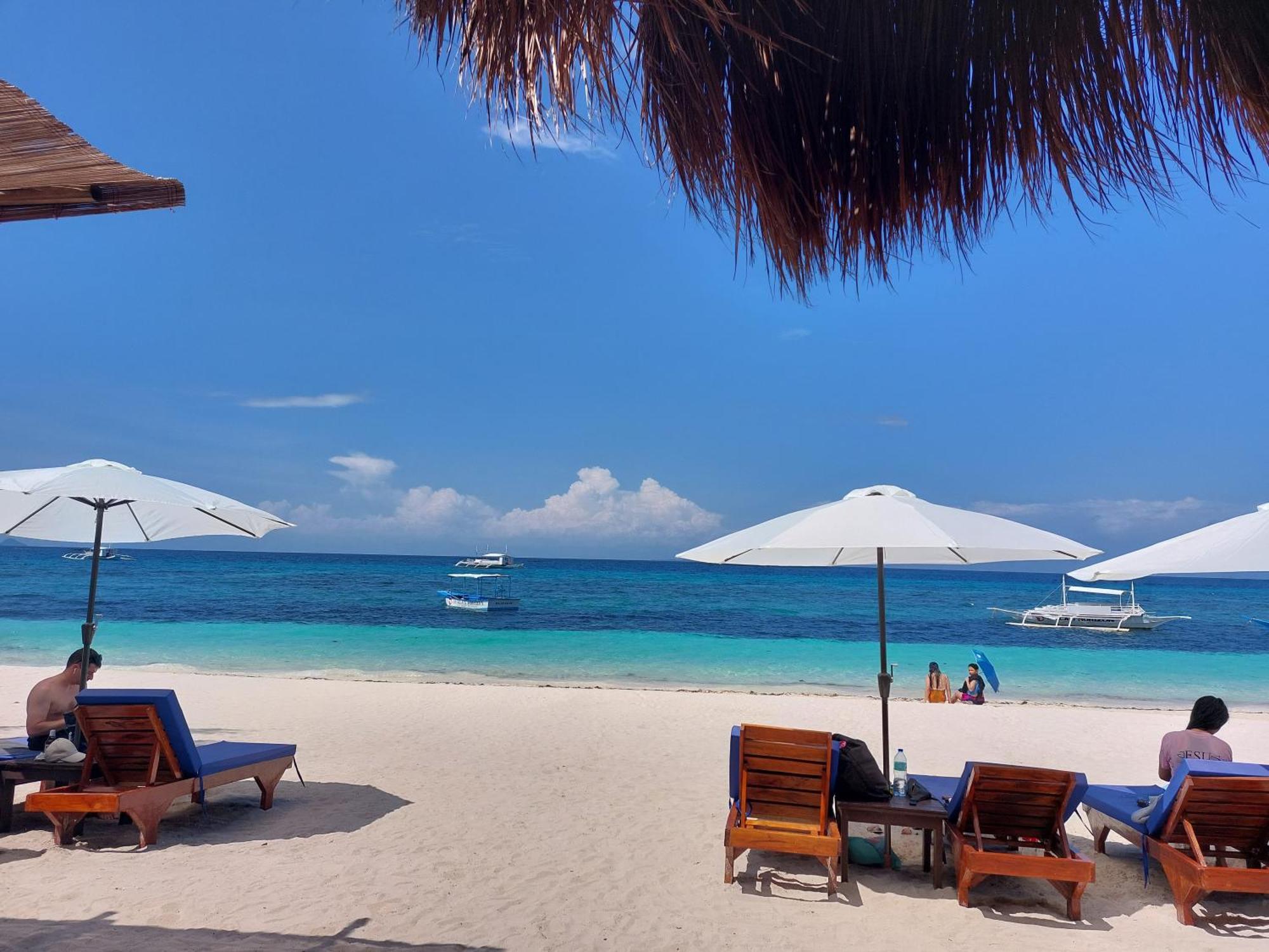 Avila'S Horizon Dive Resort Malapascua Extérieur photo