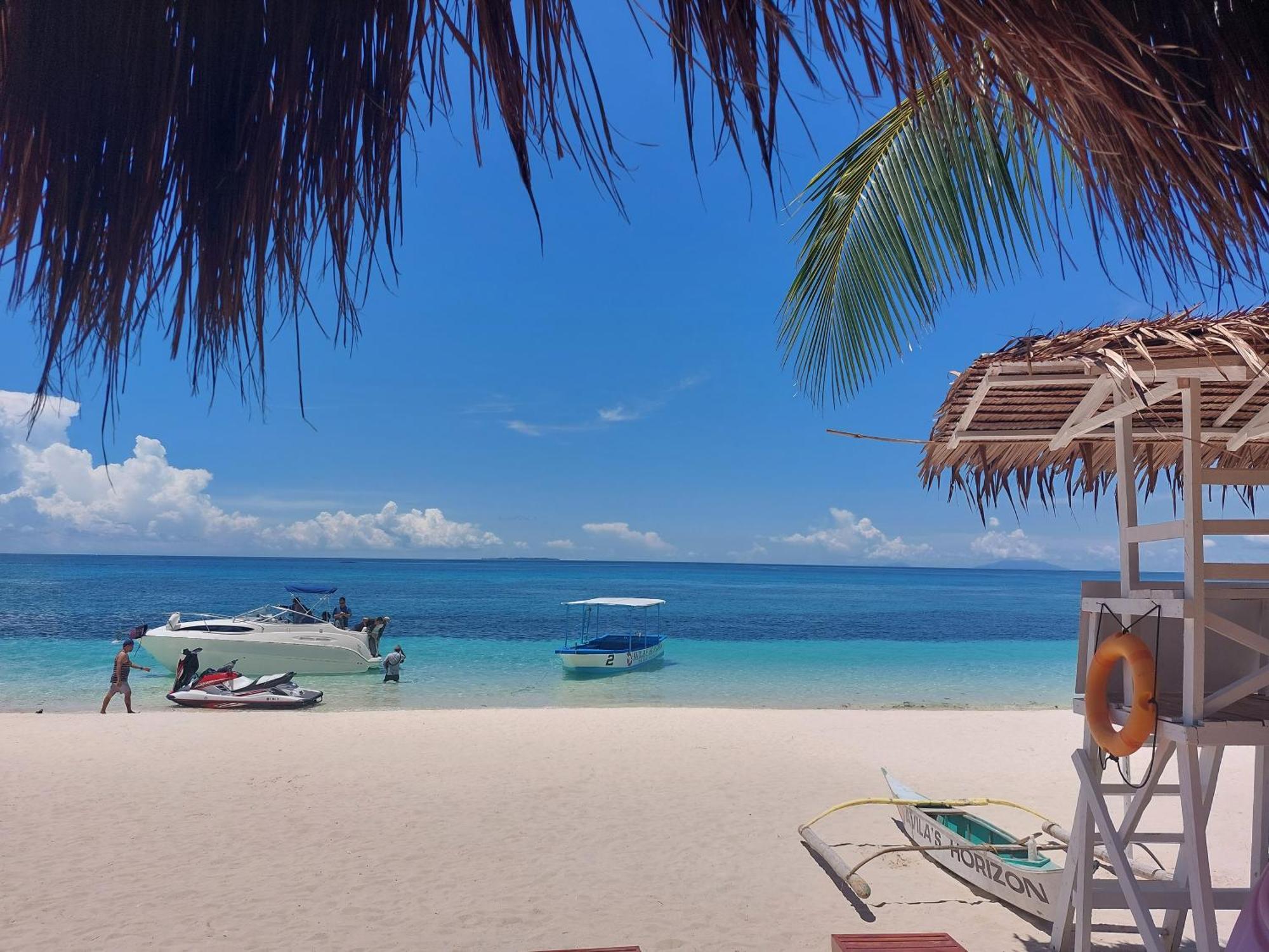 Avila'S Horizon Dive Resort Malapascua Extérieur photo
